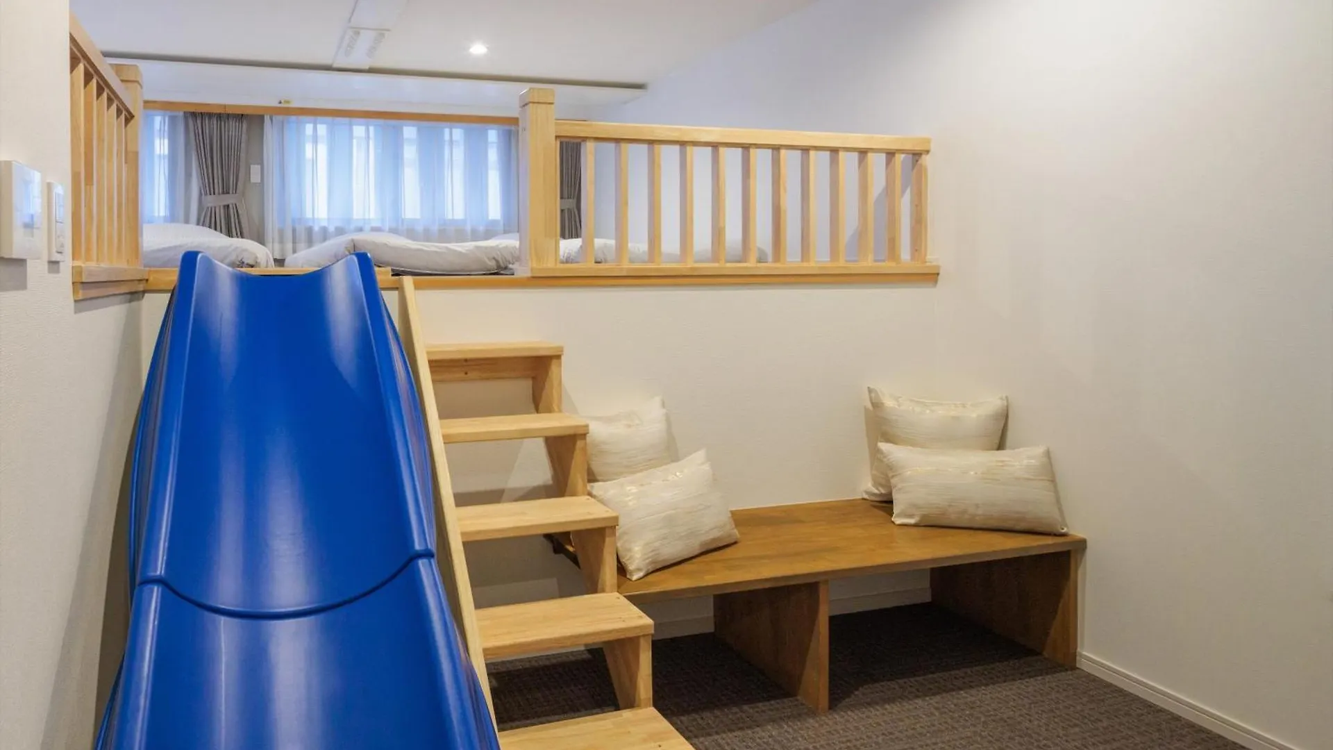 **  Hotel Giappo Franca Kyōto Japan