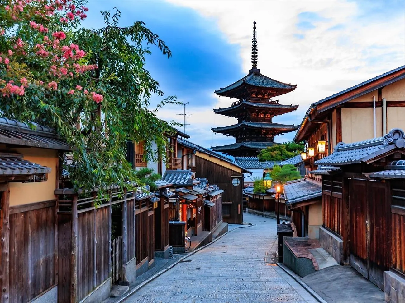 Hotel Giappo Franca Kioto 2*,